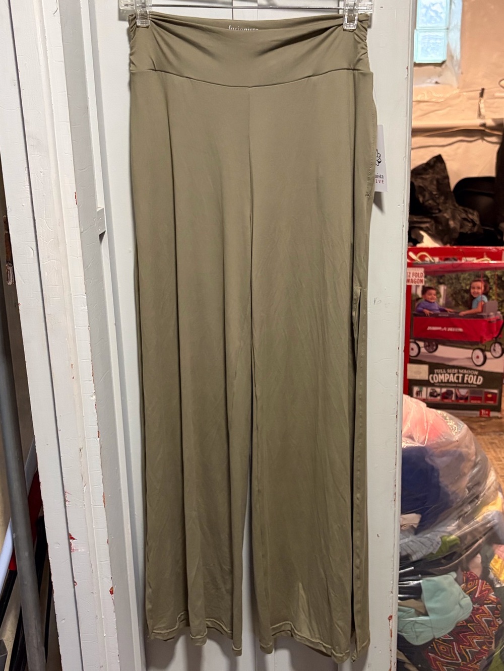 NWT Womens fusionista pants size m